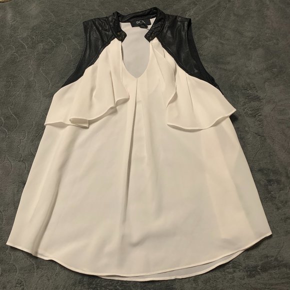 BCX | Sleeveless White Ruffle Blouse w/ Black Pleather Detailing | M - Picture 2 of 8